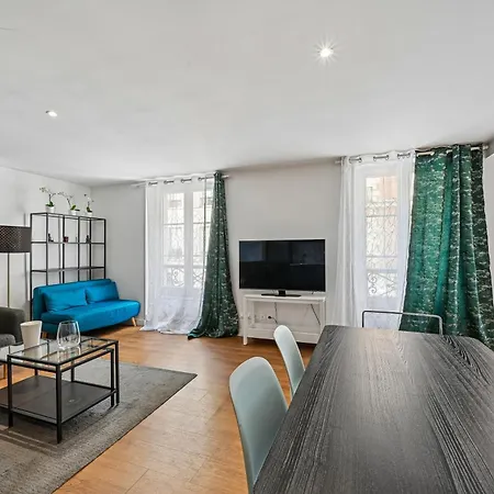 1 Bedroom Near Eiffel Tower