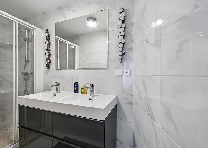 Lägenhet 1 Bedroom Near Eiffel Tower Paris