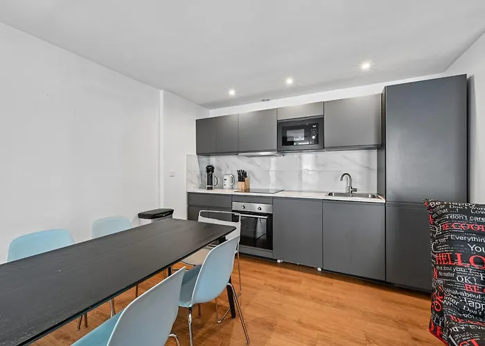 1 Bedroom Near Eiffel Tower Lägenhet *